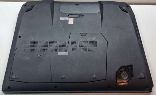 Asus ROG G750J i7-4700HQ *Not functioning for spares or repairs *