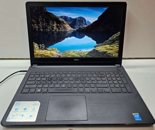 Dell Vostro i3-4005U 4GB RAM 256GB SSD