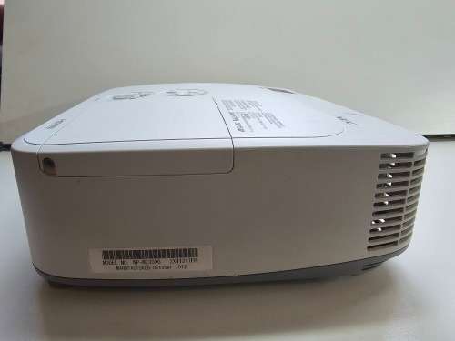 NEC M230X Projector !Spares or Repairs!