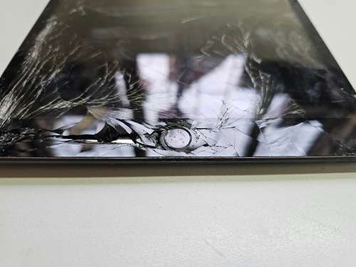 iPad A2270 !Spares or Repairs!