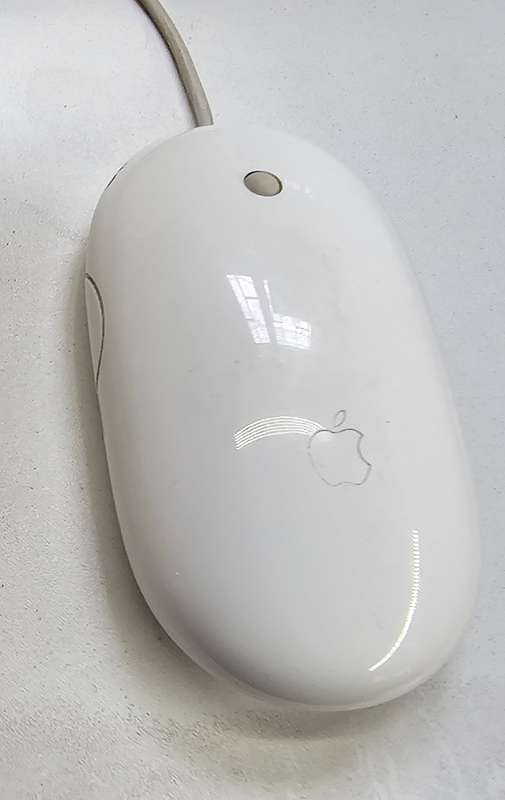 iMac 21.5 inch (Late 2012) i5 2.7GHz 1TB HDD 8GB RAM GeForce GT 640 512Mb