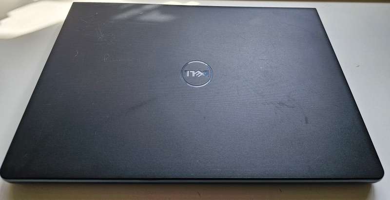 Dell Vostro 3558 i5-5200U 8GB RAM 256GB SSD