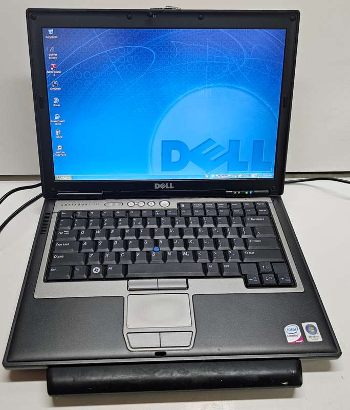 Dell Latitude D630 - Core 2 Duo - 2GB RAM - 128GB IDE HDD
