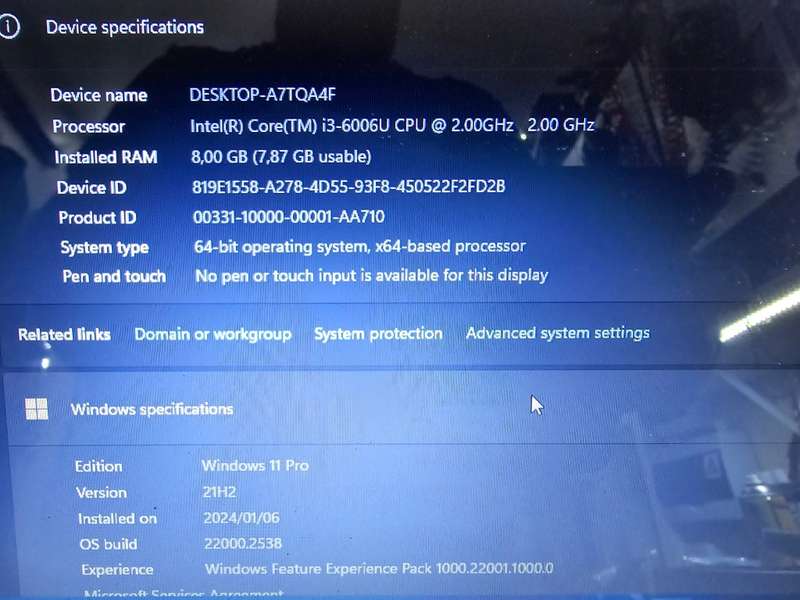 Dell Inspiron 15 3576 i3-6006U (6TH GEN) 8GB RAM 256GB SSD