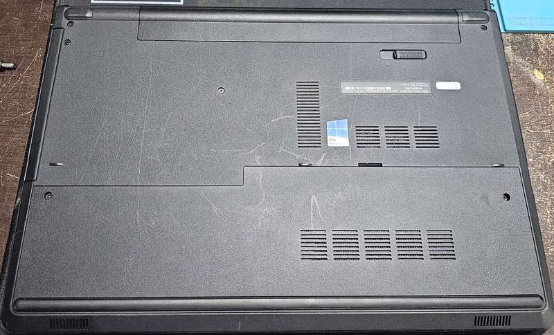 Dell Vostro 3559 i5-6200U(6th gen) 8GB RAM 256GB SSD