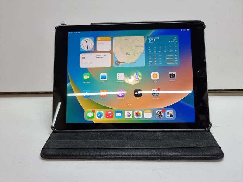 iPad 5 - 128GB WiFi only - A1822