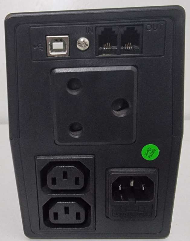 RCT 850VA UPS - !needs new batteries!