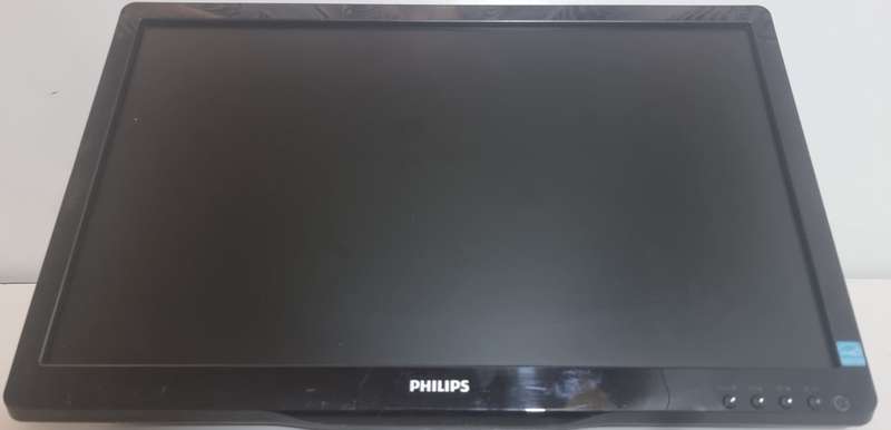Philips 18.5 inch LED monitor - no stand but has Vesa mount