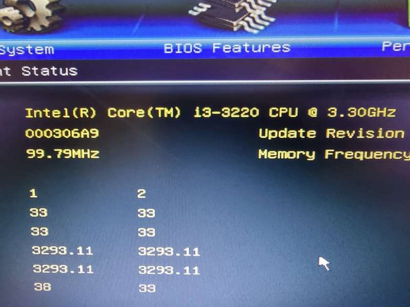 Gigabyte GA-H61M-DS2 motherboard with i3-3220 CPU 4GB RAM