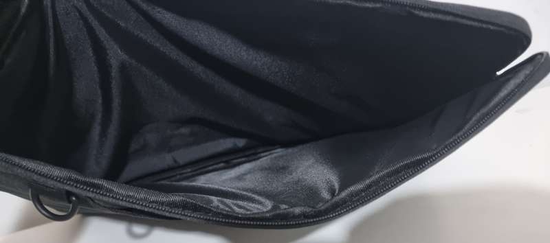 Laptop sleeve with should strap - Brand New