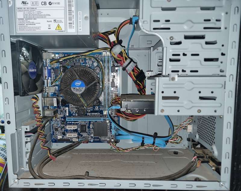 Gigabyte Desktop i3-2120 4Gb 500GB HDD