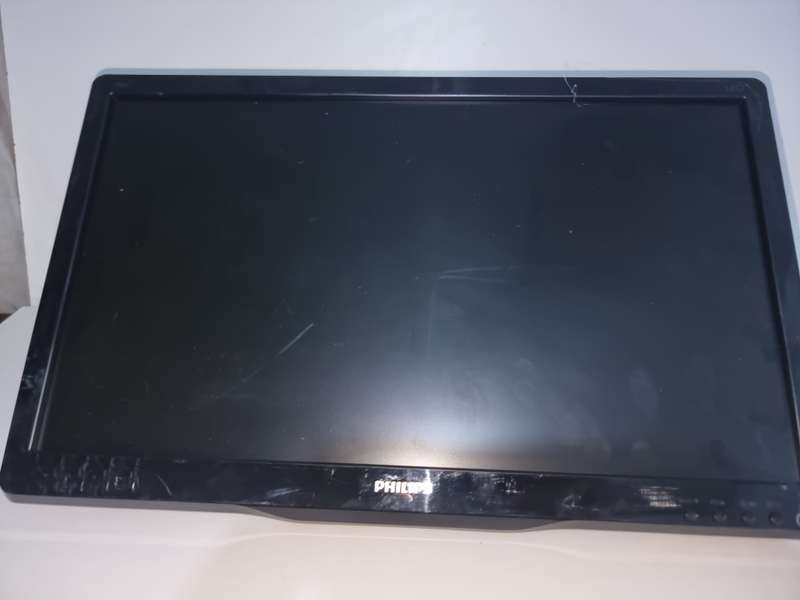 Philips 18.5 inch LED monitor - badly scratched - no stand but has Vesa mount