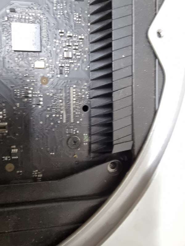 Mac Mini !Spares or Repairs!