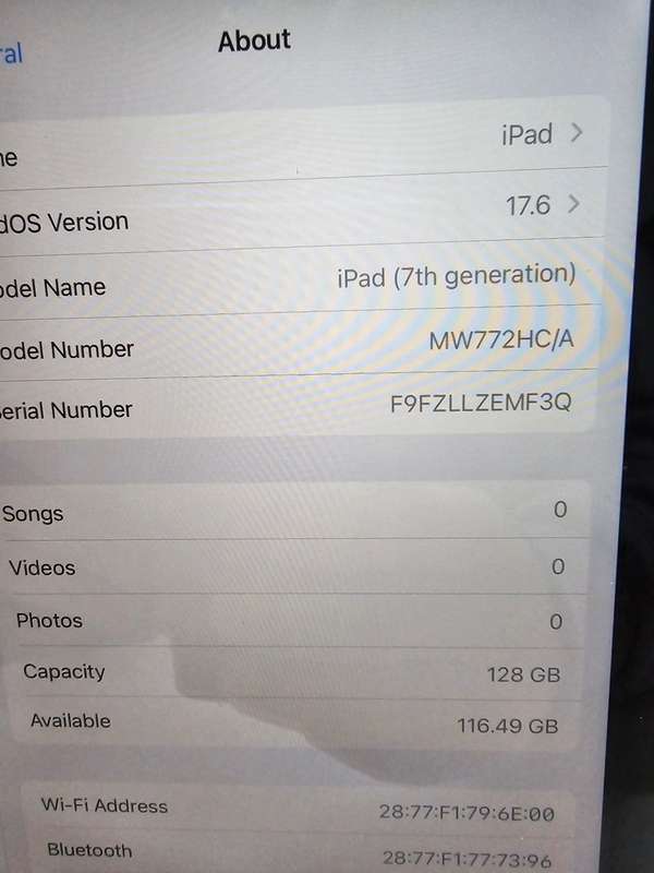Apple iPad 7th Gen 128GB WiFi only