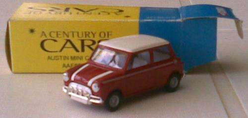 AUSTIN MINI COOPER 1/43 SCALE MIB