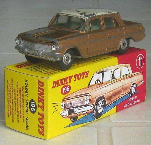 DINKY 196 HOLDEN SEDAN 1/43 SCALE