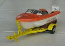 MATCHBOX SPEEDBOAT ON TRAILER 1/43 SCALE