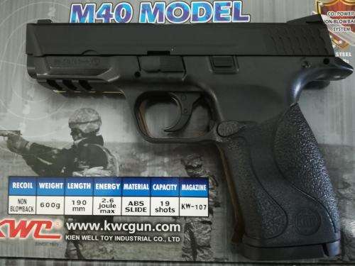 *S&W M&P40 Replica* Kwc M40 Co2 Gas Gun *IDEAL FOR SELF DEFENSE*