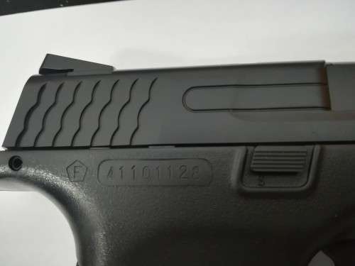 *S&W M&P40 Replica* Kwc M40 Co2 Gas Gun *IDEAL FOR SELF DEFENSE*