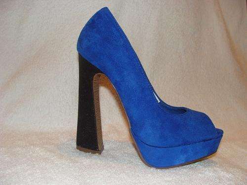 ***LAST LOT***ORIGINAL BRAND NEW LEVI'S KILLER HEELS***Multiple sizes,multiple colours***