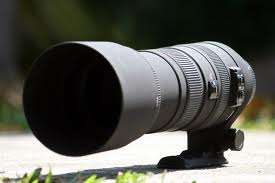 SIGMA DG 150-500MM 1:5-6.3 APO HSM LENSE + ORIGINAL SIGMA LENSE HOOD + CARRY BAG