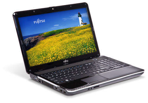 Fujitsu Lifebook AH531 i3 750gb HDD