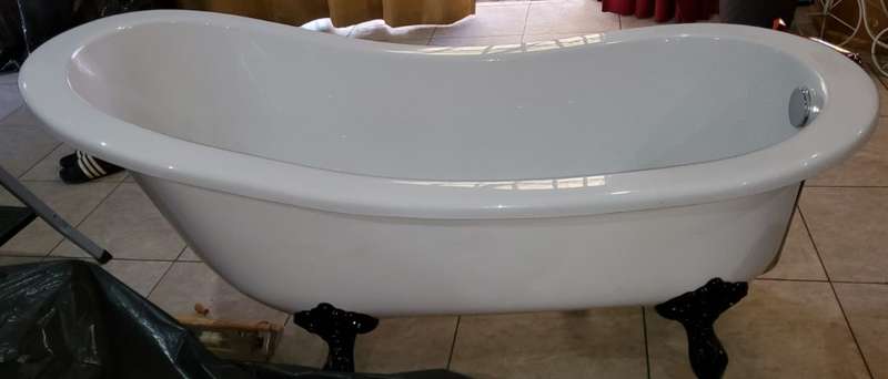 Luxurious Freestanding Bathtub for Sale - Unused