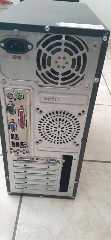 i3 4330 |GT 710 1gb | 8gb Ram | 500gb HDD | Windows 10 pro