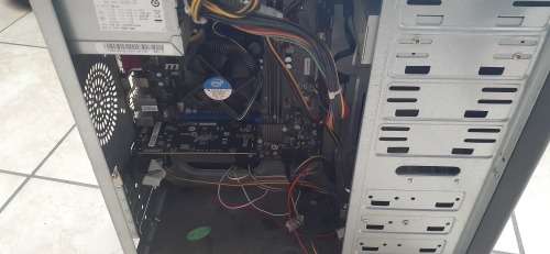 i3 4330 |GT 710 1gb | 8gb Ram | 500gb HDD | Windows 10 pro