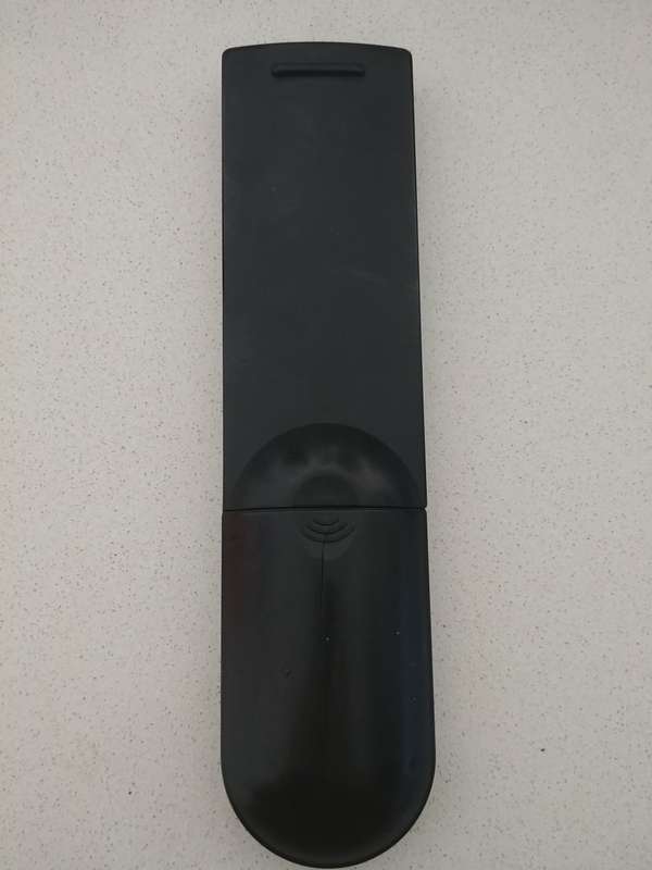 HiSense 24" LCD TV LCD24V87P - NO RESERVE
