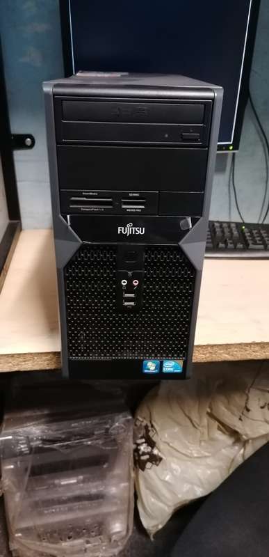 Business Fujitsu Siemens PC, i3 CPU, 8G Ram, 1TB, 1GB Graphic Card, DVD Dual Layer, worth R7000