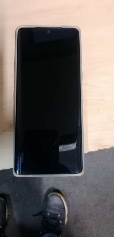 LG Velvet, 48MP, 6,8inch, 6GB Ram, 128GB , 4300mAh, Android 11, 5G Network