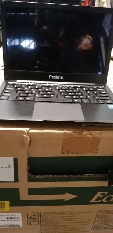 High End Proline V1165C4, 4G, 500GB, 10hrs Battery, Windows 10 Pro, Microsoft Suite, Worth R10000.