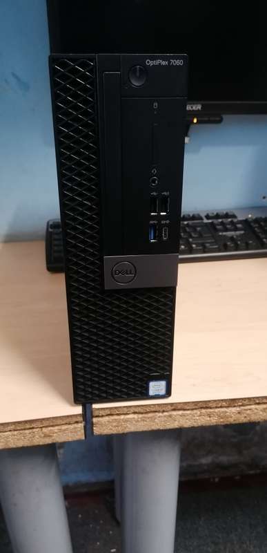 High End Beast, Dell Optiplex 7060,i7 8th, 512GB SSD, 16GB, 1TB, Windows 10 Worth R33000. 00