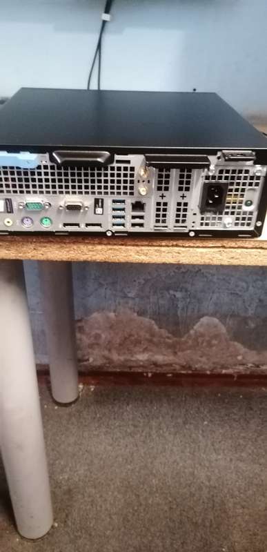 High End Beast, Dell Optiplex 7060,i7 8th, 512GB SSD, 16GB, 1TB, Windows 10 Worth R33000. 00