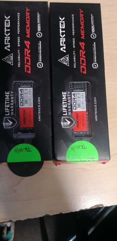 Gaming Arktek 8GB (2 x 8GB) DDR4-2400MHz  Black and Red Laptop Memory8GB DDR4 PC-2400 Worth R2000