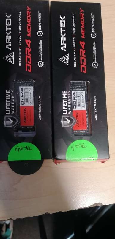 Gaming Arktek 8GB (2 x 8GB) DDR4-2400MHz  Black and Red Laptop Memory8GB DDR4 PC-2400 Worth R2000