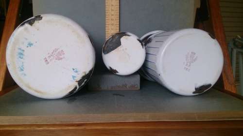 Enamel containers set 3