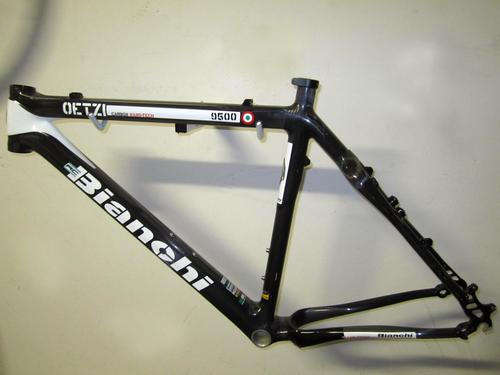 Bianchi OETZI Large Carbon Mountain Bike Frame 26"