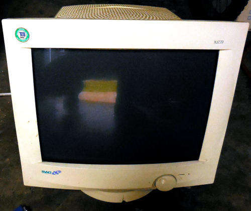 17 Inch Monitor