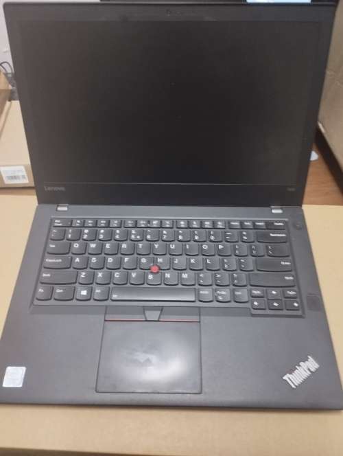*Dual Batteries* ThinkPad T470 Core i5 7200U, 256GB SSD, 8GB DDR4