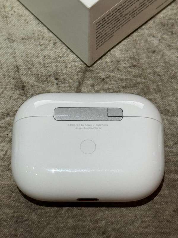 AIRPODS PRO WITH MAGSAFE **FREE SILICONE CASE** ORIGINAL