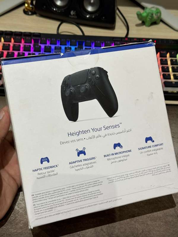 PS5 DUALSENSE CONTROLLER [BLACK] **BRAND NEW SEALED**