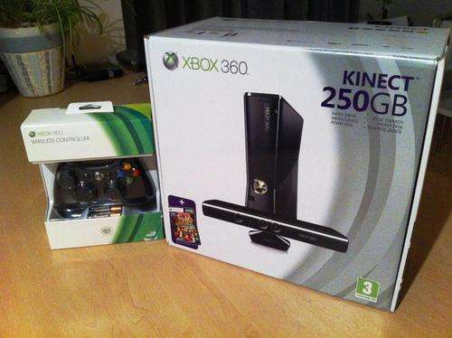 XBOX 360 KINECT 250GB