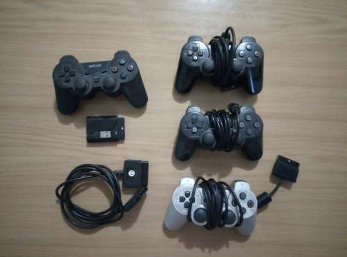 Playstation 2 with 23 games