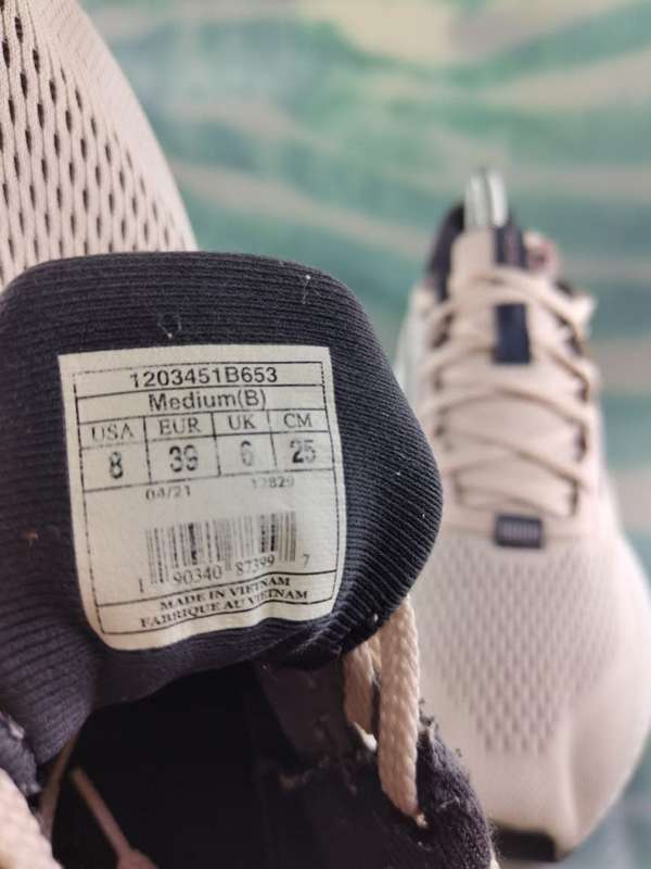 Brooks Launch 8 (Unisex)