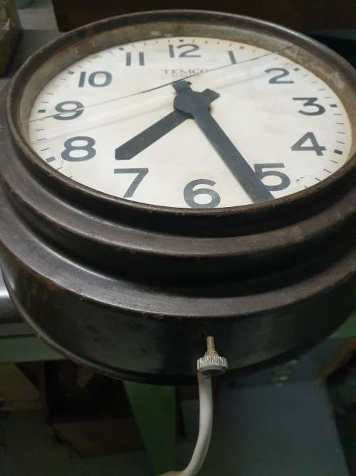Temco Vintage Electric Clock