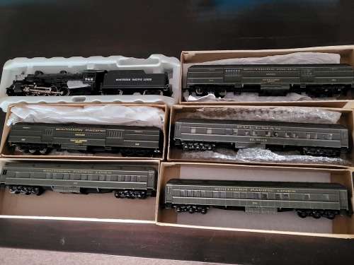 Southern Pacific Passenger Train