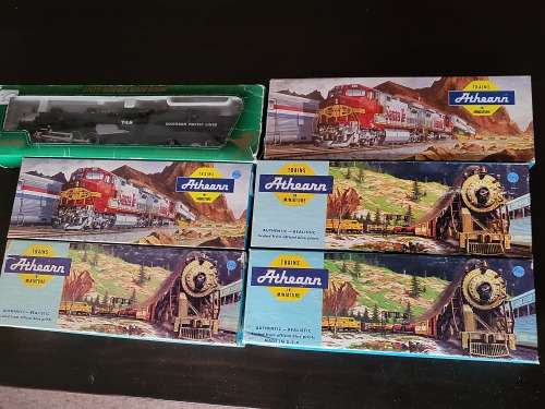 Southern Pacific Passenger Train