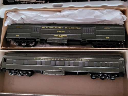 Southern Pacific Passenger Train